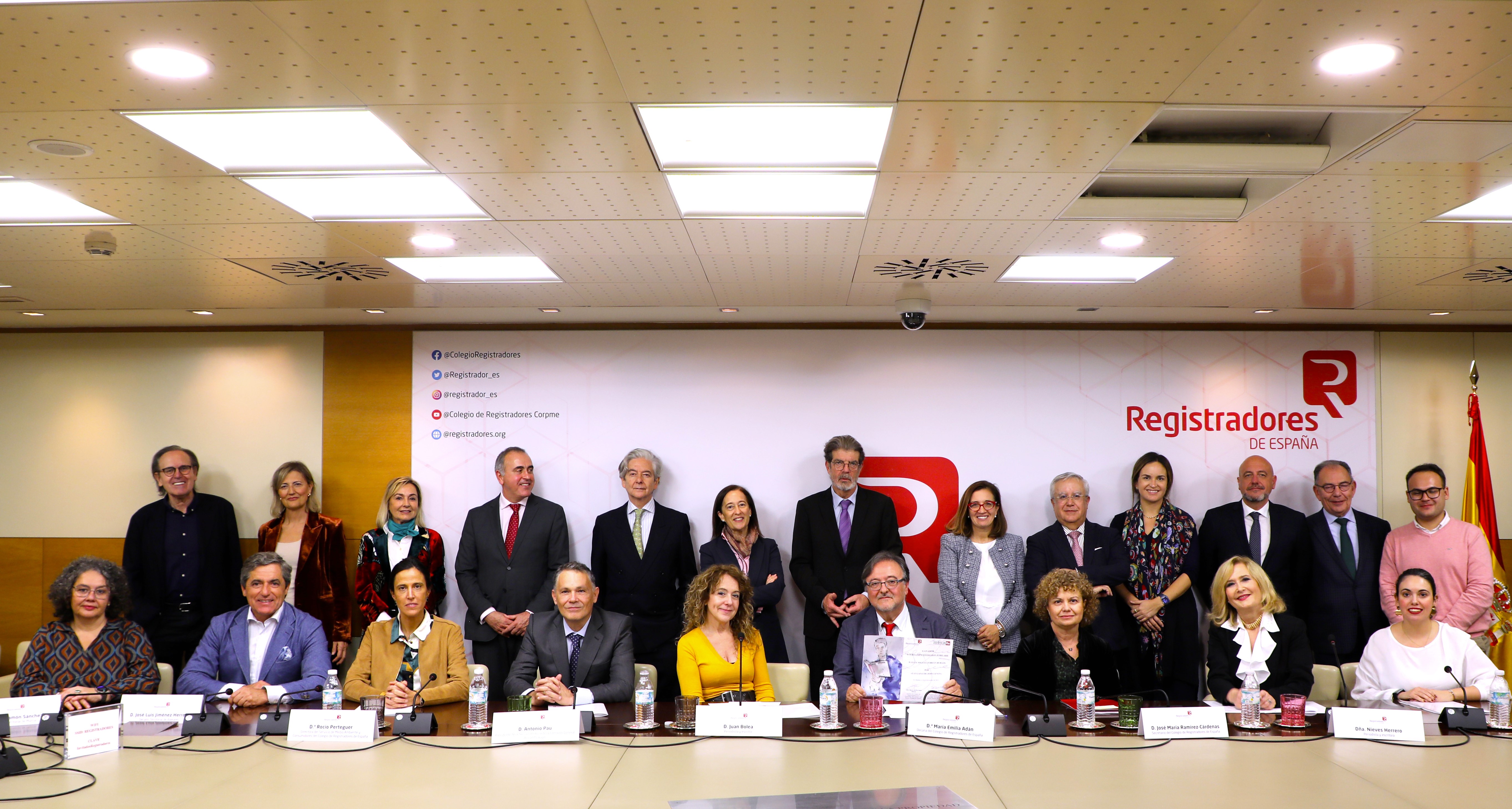 Acto de entrega del I Certamen literario de relato breve JUBILARE