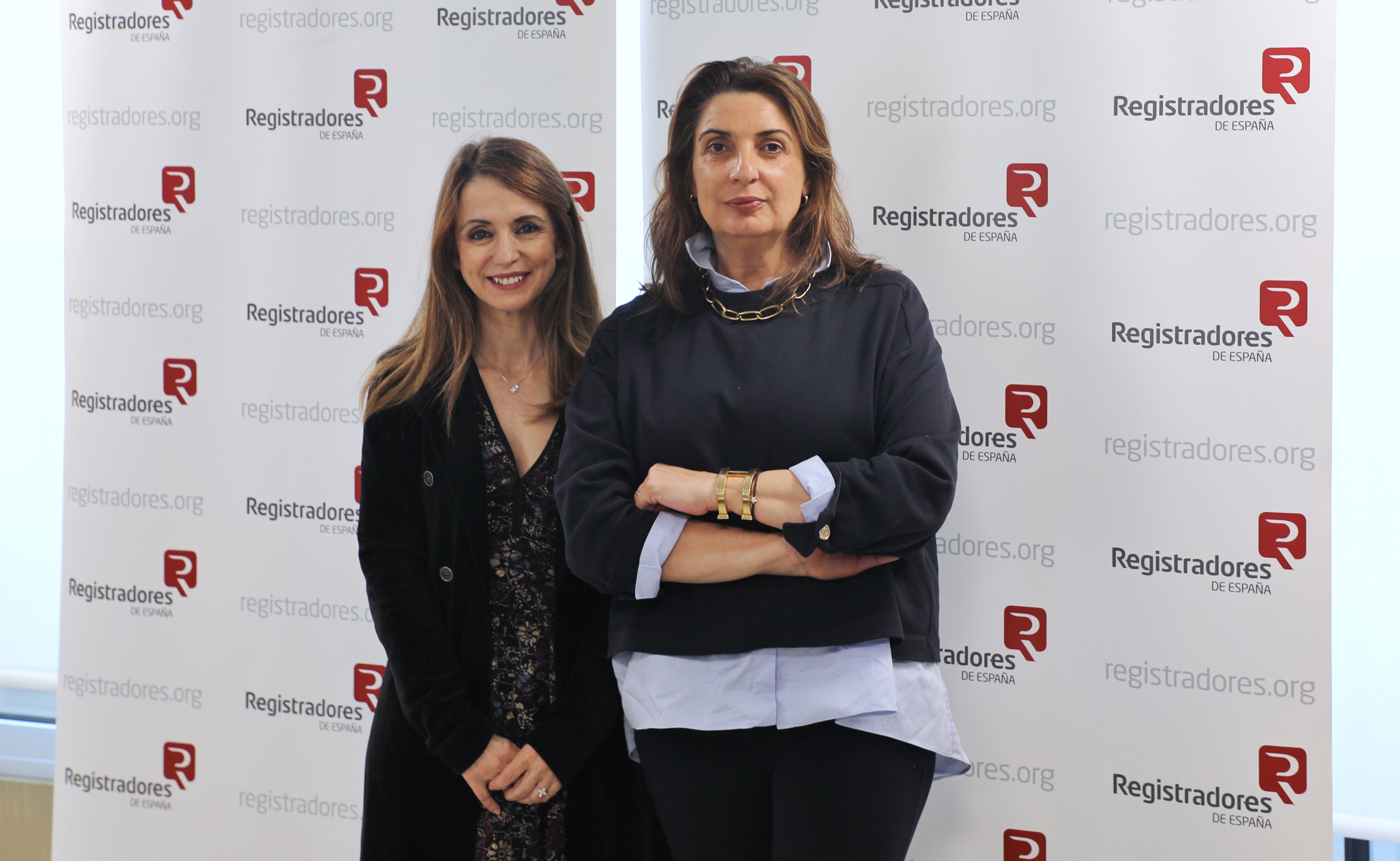 Las mujeres representan el 38,7% del empleo en las PYME, y en las grandes empresas alcanza el 43,6%